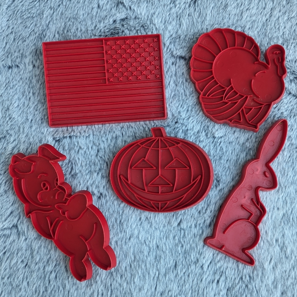 Vintage Tupperware Cookie Cutter 5-Piece Set